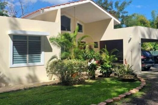 Exclusiva Calle Vanda