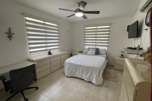 Exclusiva Calle Vanda